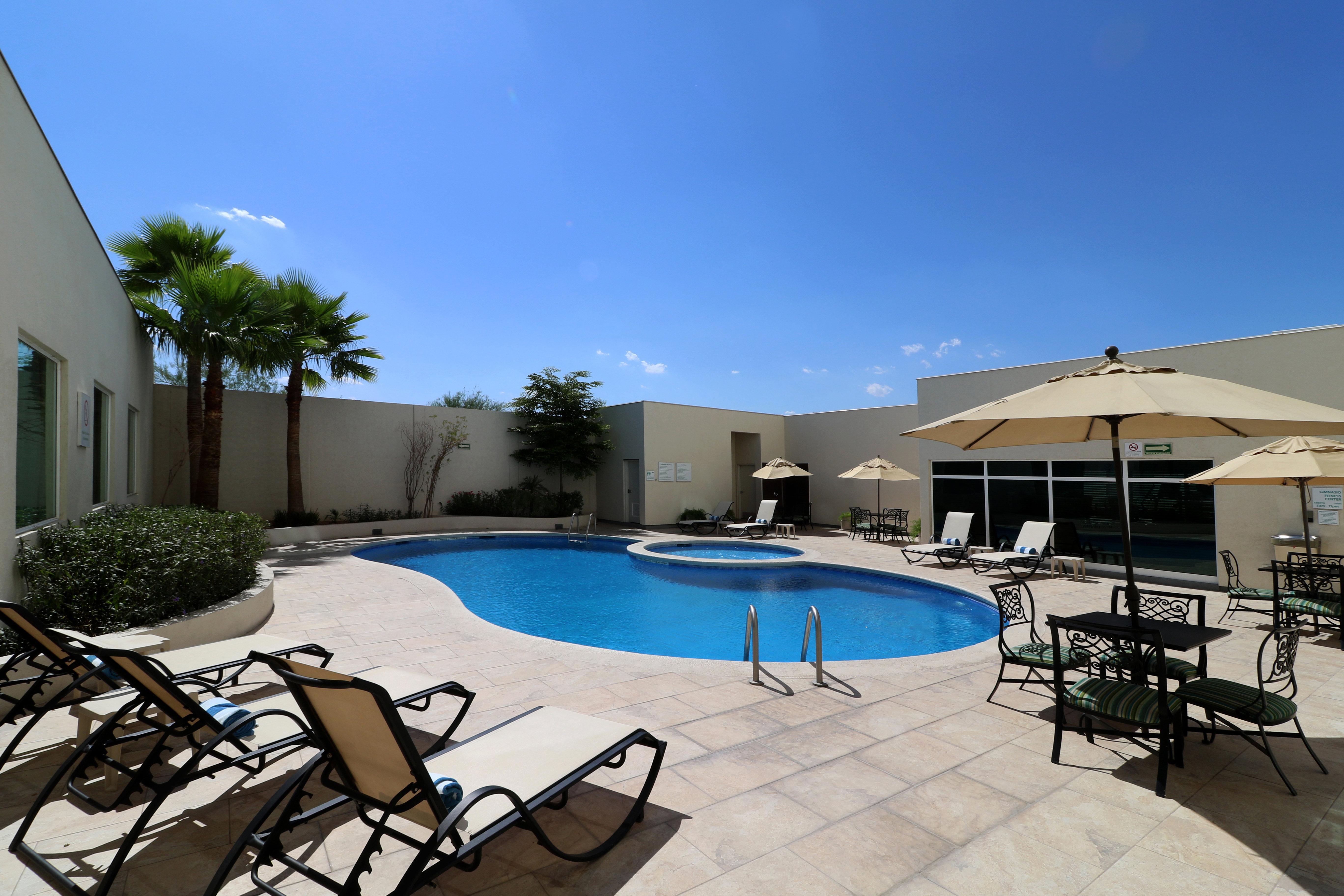 Holiday Inn Hotel & Suites Hermosillo Aeropuerto By Ihg Экстерьер фото