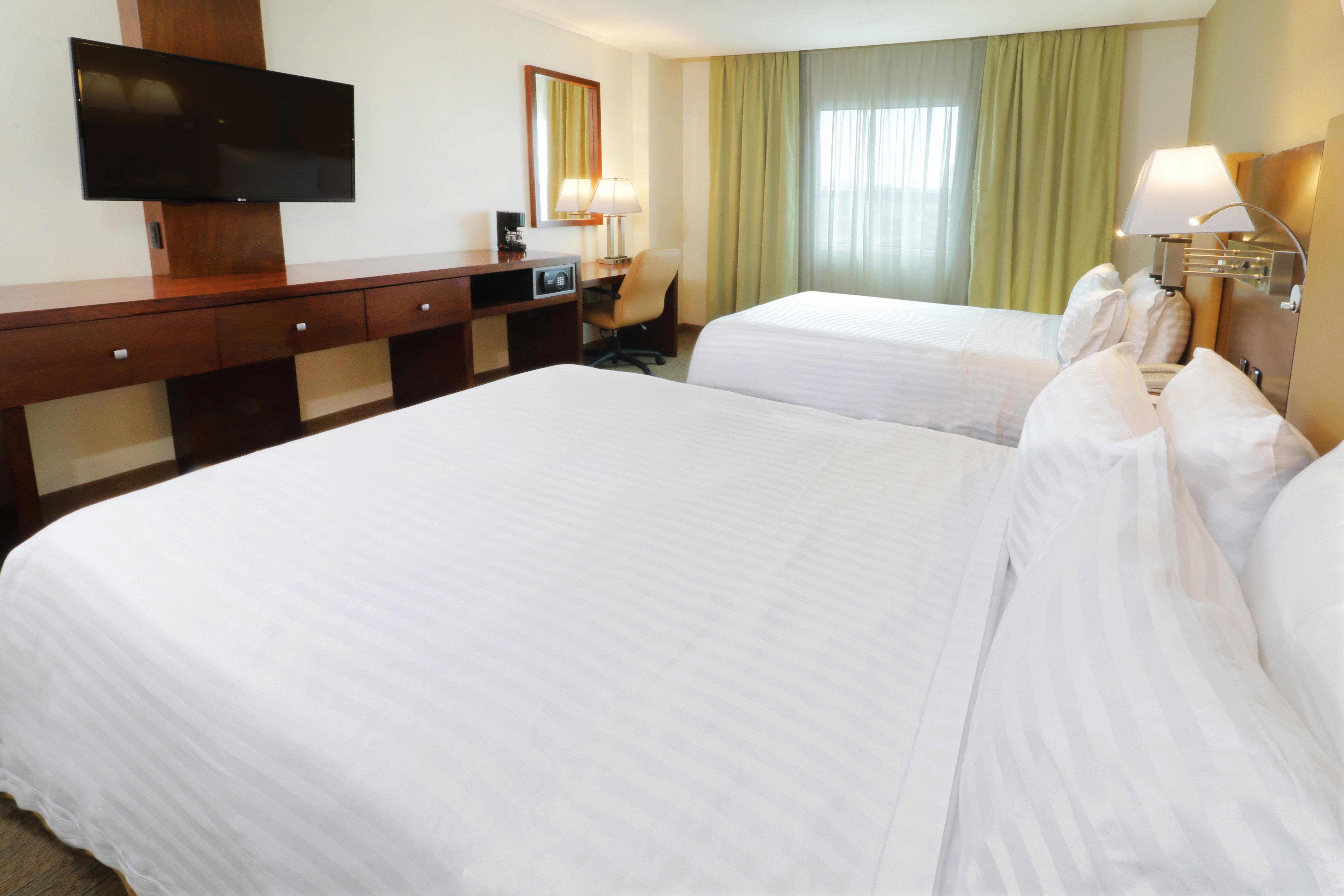 Holiday Inn Hotel & Suites Hermosillo Aeropuerto By Ihg Экстерьер фото